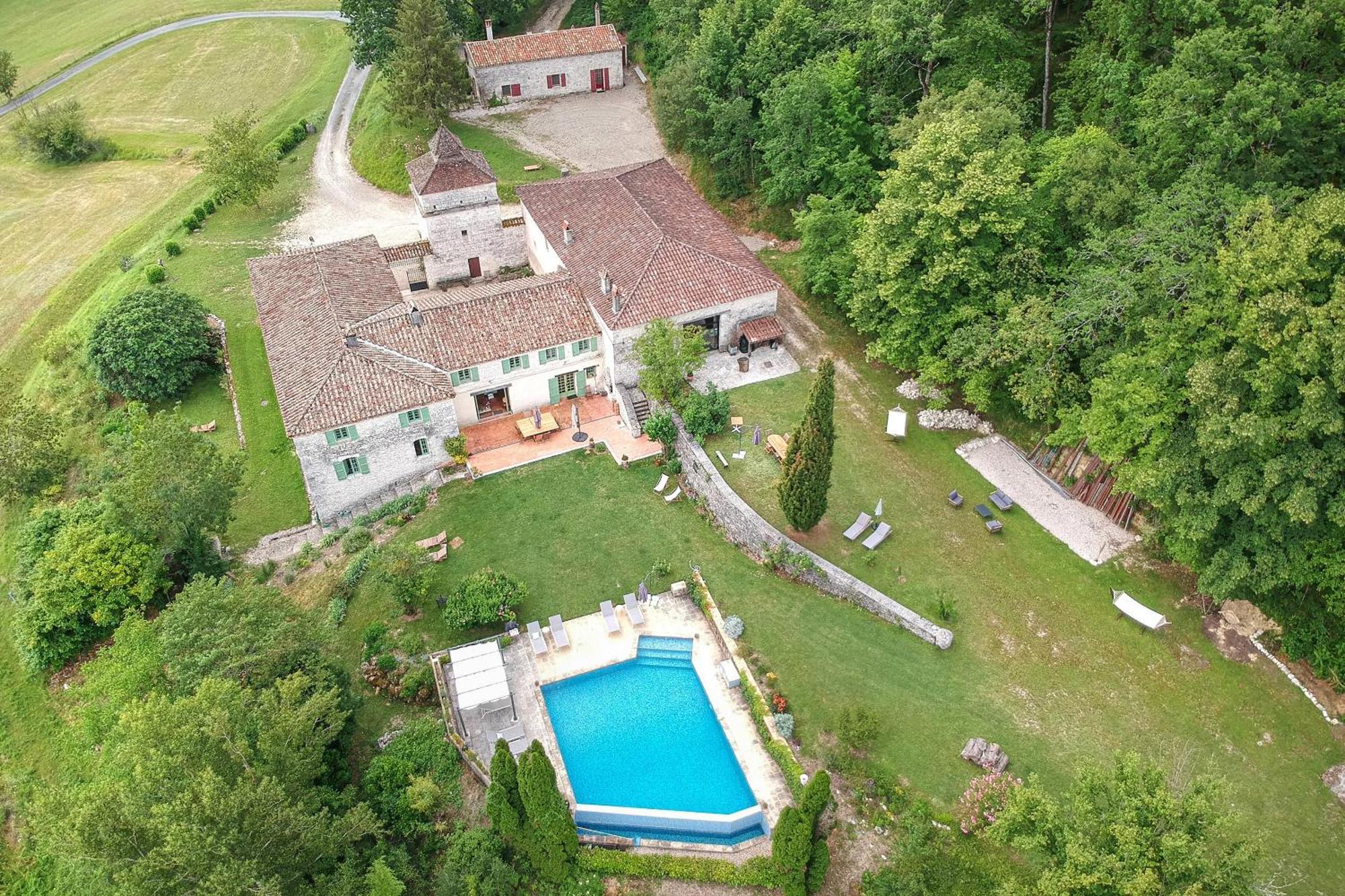 Manoir Le Moulinal47 - Vue Panoramique 호텔 Courbiac 외부 사진