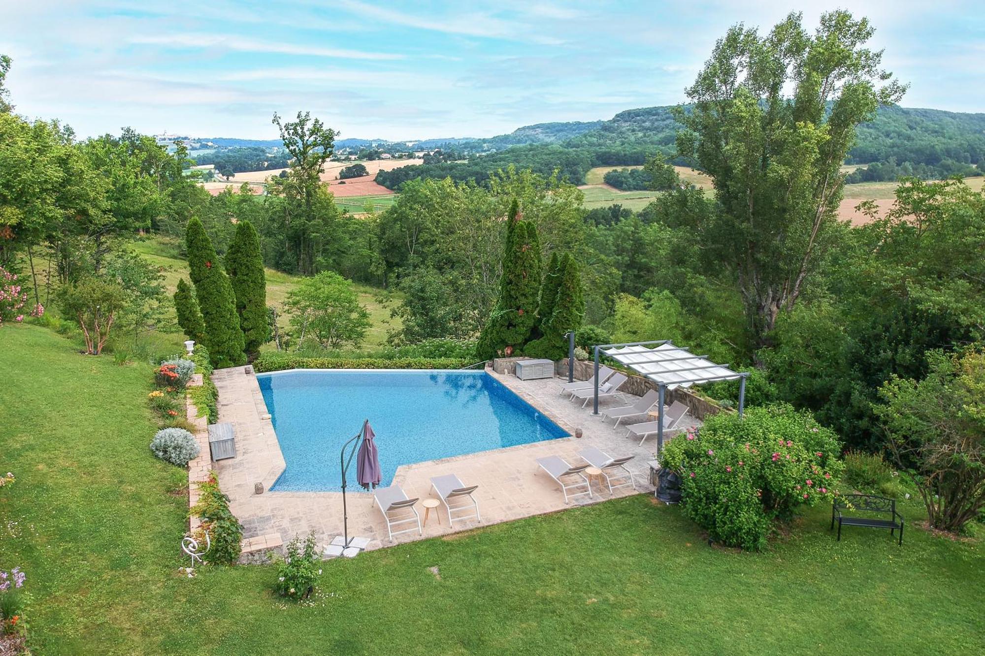 Manoir Le Moulinal47 - Vue Panoramique 호텔 Courbiac 외부 사진